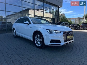 Авто Audi A4 2018 № 8930396