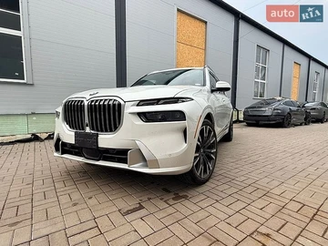 Авто BMW X7 2024 № 8930413