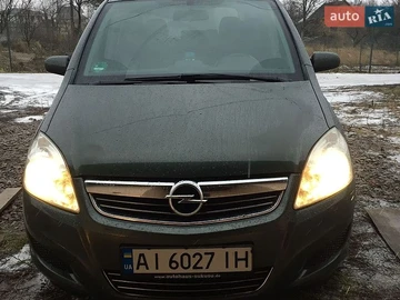 Авто Opel Zafira 2009 № 8930493