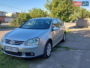 Авто Volkswagen Golf 2008 № 8930565