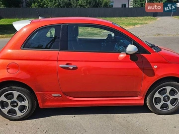 Авто Fiat 500E 2015 № 8930574