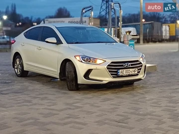 Авто Hyundai Elantra 2017 № 8930603