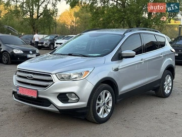 Авто Ford Escape 2018 № 8930605