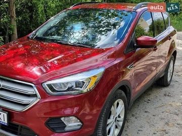Авто Ford Escape 2018 № 8931107