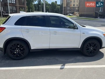 Авто Mitsubishi Outlander 2019 № 8931190