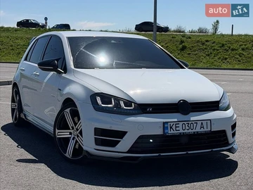 Авто Volkswagen Golf R 2016 № 8931204