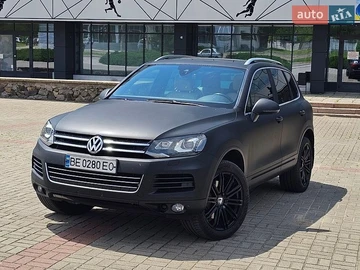 Авто Volkswagen Touareg 2012 № 8931208