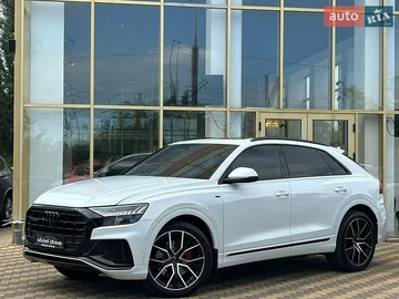 Авто Audi Q8 2018 № 8931314