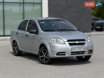 Авто Chevrolet Aveo 2011 № 8931333