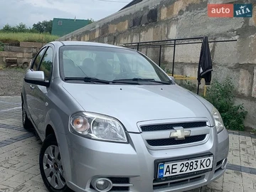 Авто Chevrolet Aveo 2008 № 8931414