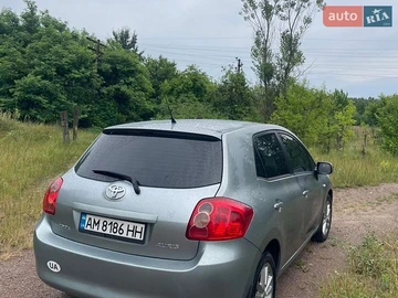Авто Toyota Auris 2008 № 8931429