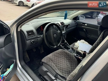 Авто Volkswagen Golf 2008 № 8931434