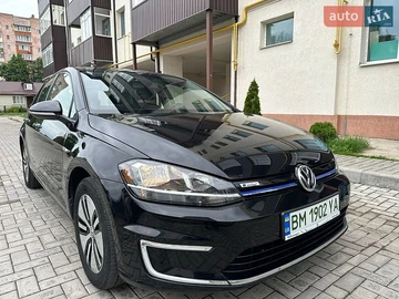 Авто Volkswagen E-Golf 2017 № 8931641
