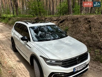 Авто Volkswagen Tiguan 2022 № 8931795