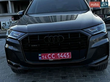 Авто Audi Q7 2021 № 8931806