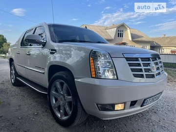 Авто Cadillac Escalade 2012 № 8931807