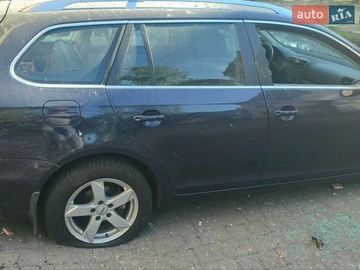 Авто Volkswagen Golf 2008 № 8931981