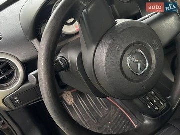 Авто Mazda 2 2008 № 8931995
