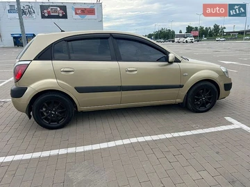 Авто KIA Rio 2008 № 8932022