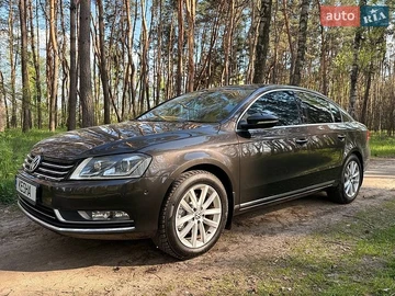 Авто Volkswagen Passat 2011 № 8932186