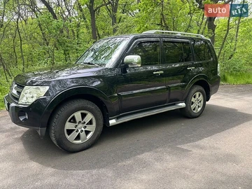 Авто Mitsubishi Pajero 2008 № 8932325