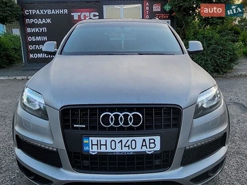 Авто Audi Q7 2011 № 8932407