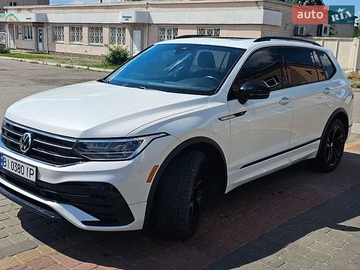 Авто Volkswagen Tiguan Allspace 2022 № 8932515