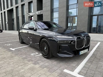 Авто BMW I7 2024 № 8932620