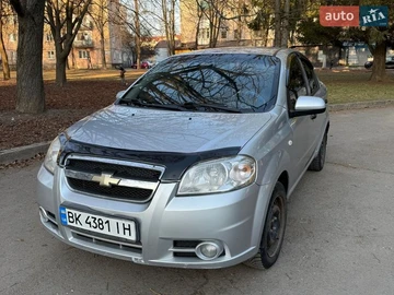 Авто Chevrolet Aveo 2011 № 8932699