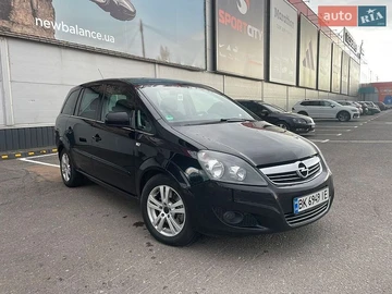 Авто Opel Zafira 2011 № 8932842