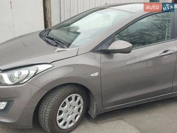 Авто Hyundai I30 2013 № 8932944
