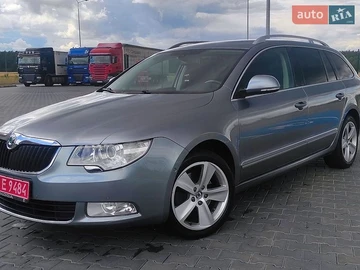 Авто Skoda Superb 2010 № 8933027