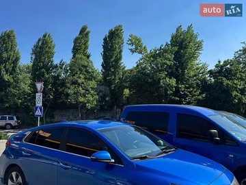 Авто Hyundai Ioniq 2018 № 8933036