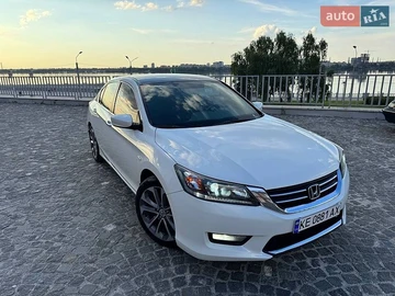 Авто Honda Accord 2013 № 8933050