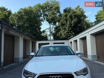 Авто Audi A6 2012 № 8933080