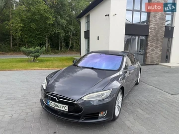 Авто Tesla Model S 2015 № 8933099