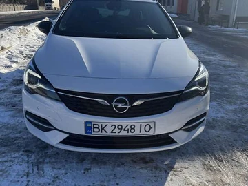 Авто Opel Astra 2021 № 8933105