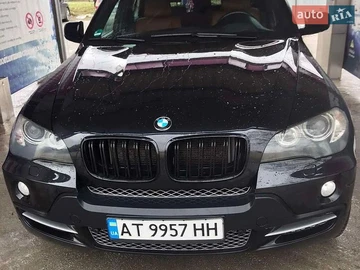 Авто BMW X5 2010 № 8933110