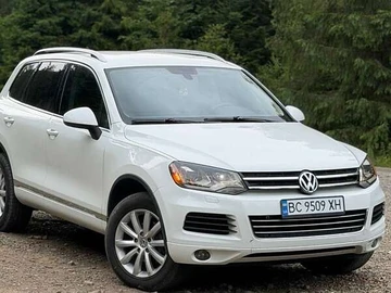 Авто Volkswagen Touareg 2012 № 8933217