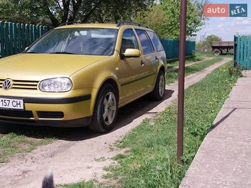 Авто Volkswagen Golf 1999 № 8933329