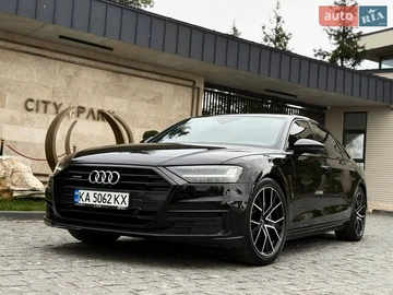 Авто Audi A8 2021 № 8933348
