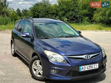 Авто Hyundai I30 2010 № 8933420