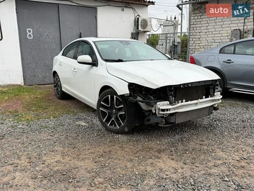 Авто Volvo S60 2016 № 8933517