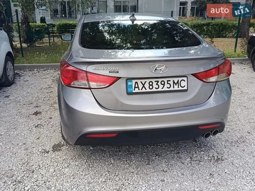 Авто Hyundai Elantra 2013 № 8933643