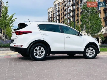 Авто KIA Sportage 2017 № 8933709
