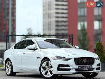 Авто Jaguar Xe 2019 № 8933721