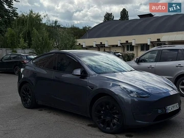 Авто Tesla Model Y 2021 № 8933727