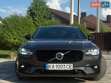 Авто Volvo S90 2020 № 8933736