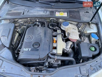 Авто Volkswagen Passat 2001 № 8933760