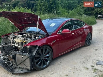Авто Tesla Model S 2016 № 8933835